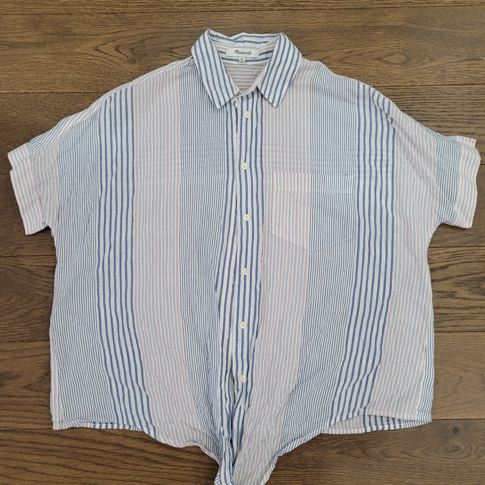 Madewell Blue and Pink Striped Short Sleeve Button Front Top